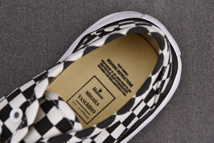 MAISON MIHARA YASUHIRO MMY004