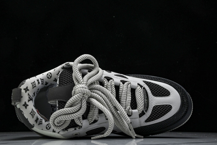 LV SNEAKER LOW  10801