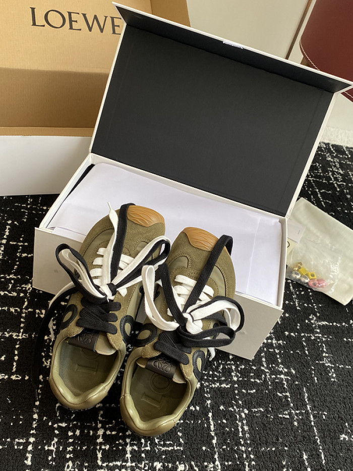 L*0ewe Ballet Runner LW-FOR19