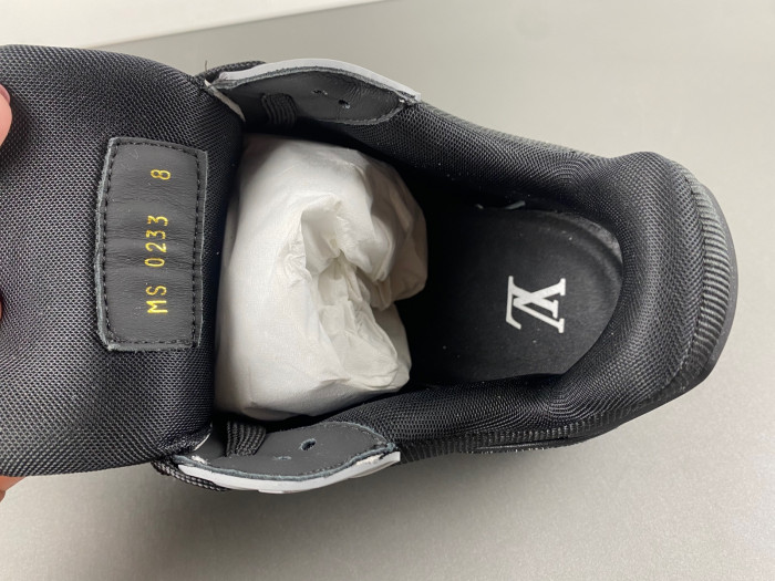 LV SNEAKER LOW FOR-LV106