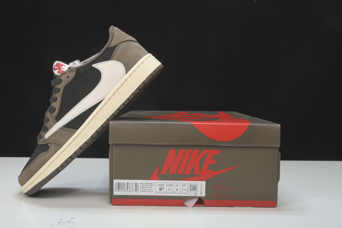 Travis Scott x Air Jordan 1 Low CQ4277-001