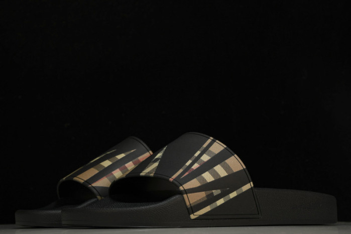 BURBERRY Slide