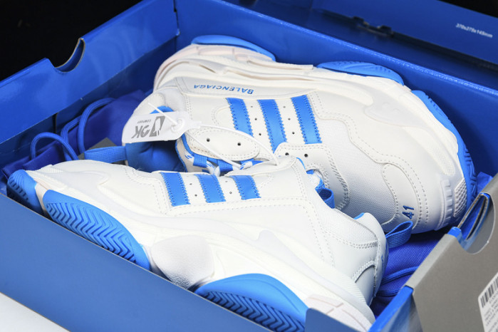 Adids x BLCG Triple W2RB1-0562