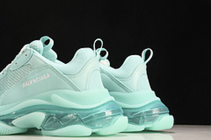 BLCG  Triple S 3.0 W2GA14590