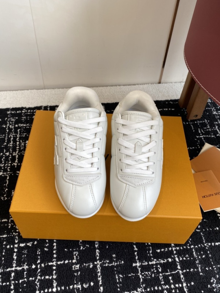 LV SNEAKER Buttersoft  FOR-LV375