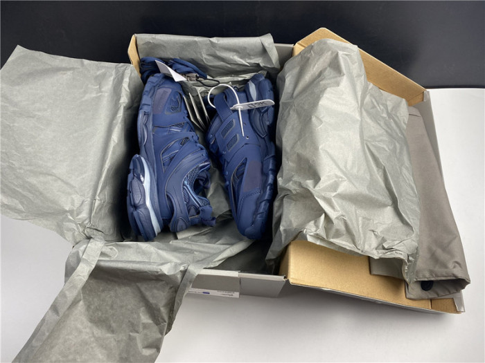 BLCG Track Trainer Dark Navy lighted 542023 W2LA1 4107