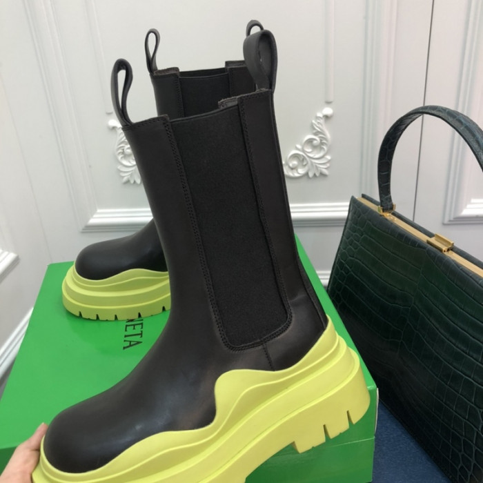 BOTEGA VENETA BOOTS