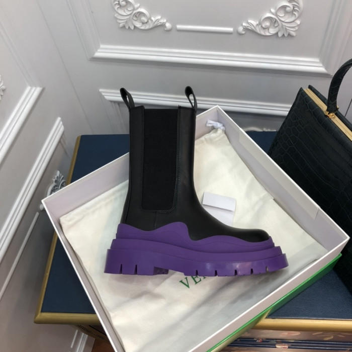 BOTEGA VENETA BOOTS