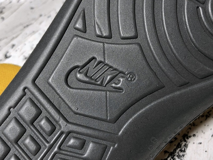 Nike Dunk Low OF Pine Green CT0856-100