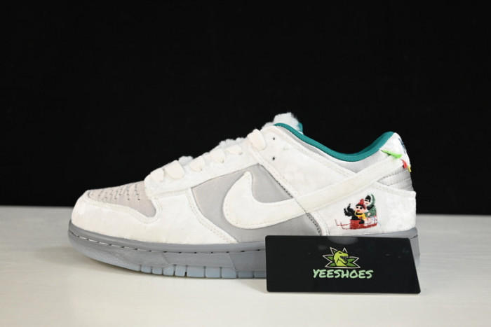 Nike Dunk Low"Ice and Snow Festival DO2326-001