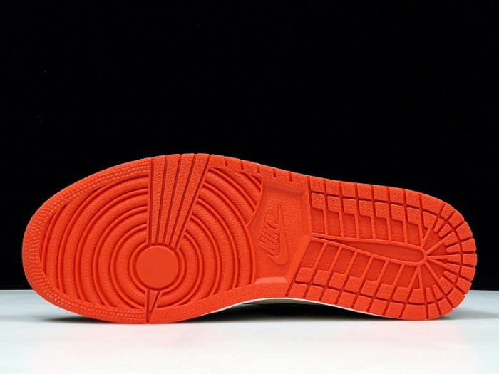 Air Jordan 1 Retro High Og-Sf 