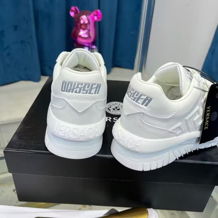 VERS SNEAKERS   23112902